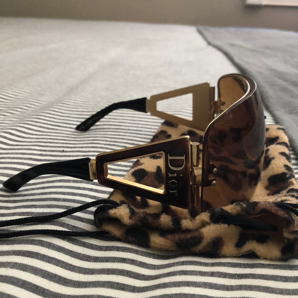 Authentic Dior sun glasses! Escrime 1!